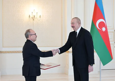 İlham Əliyev Türkiyənin Azərbaycandakı yeni səfirinin etimadnaməsini qəbul edib - YENİLƏNİB