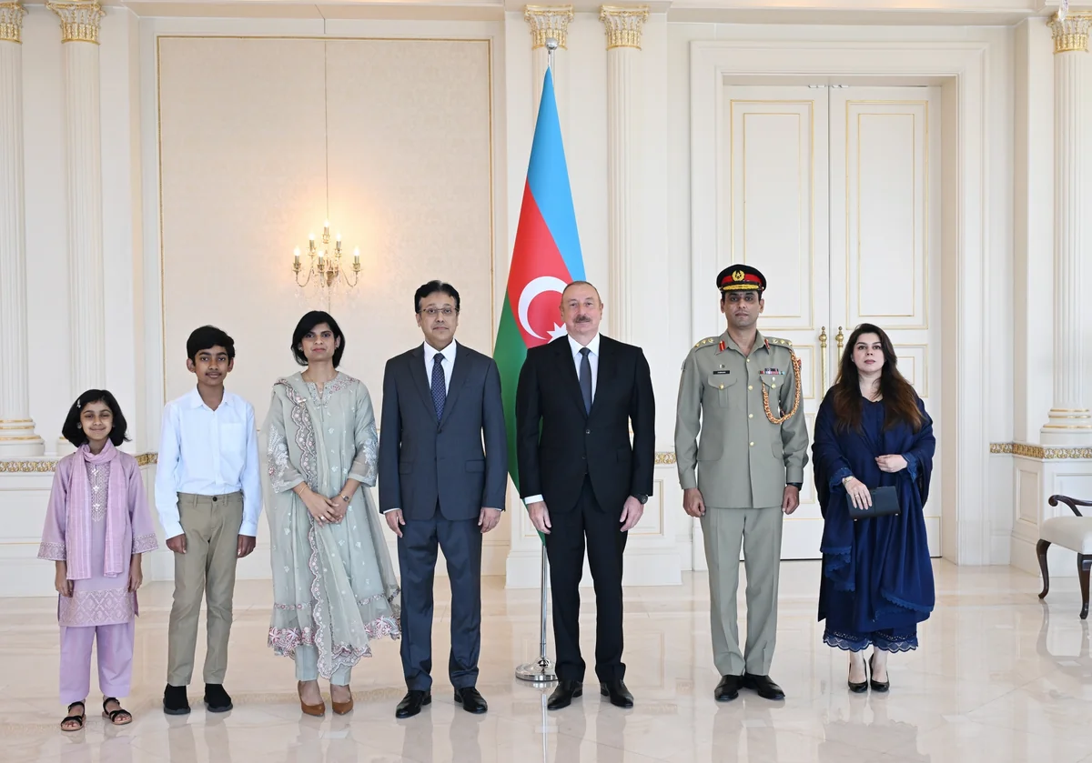 Azərbaycan lideri Pakistanın yeni səfirinin etimadnaməsini qəbul edib - YENİLƏNİB