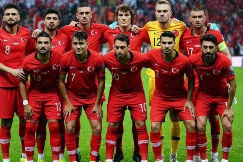 Türkiyə yığmasının 9 futbolçusu heyətdən çıxarılıb