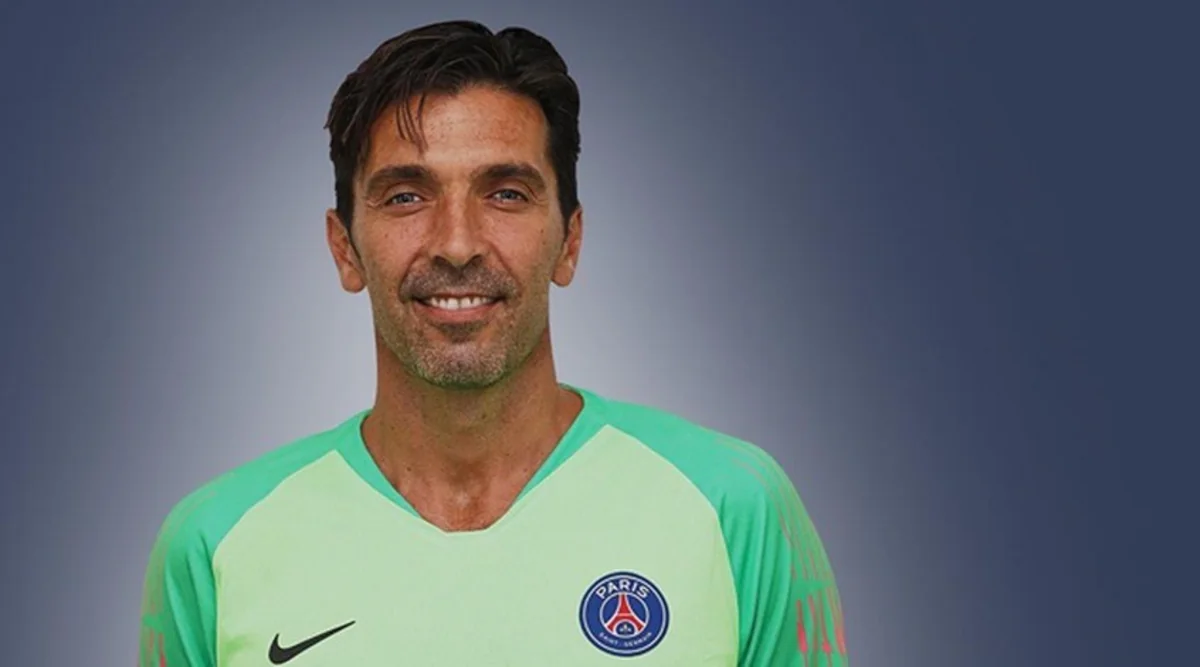 Canluici Buffon PSJ-nin heyətində daha bir il çıxış etmək istədiyini söyləyib
