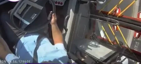 Bakıda sərnişin avtobusunun yolunu kəsərək xuliqanlıq edən sürücü saxlanılıb