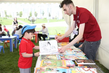 Heydər Əliyev Mərkəzinin parkında Uşaq festivalı keçirilib