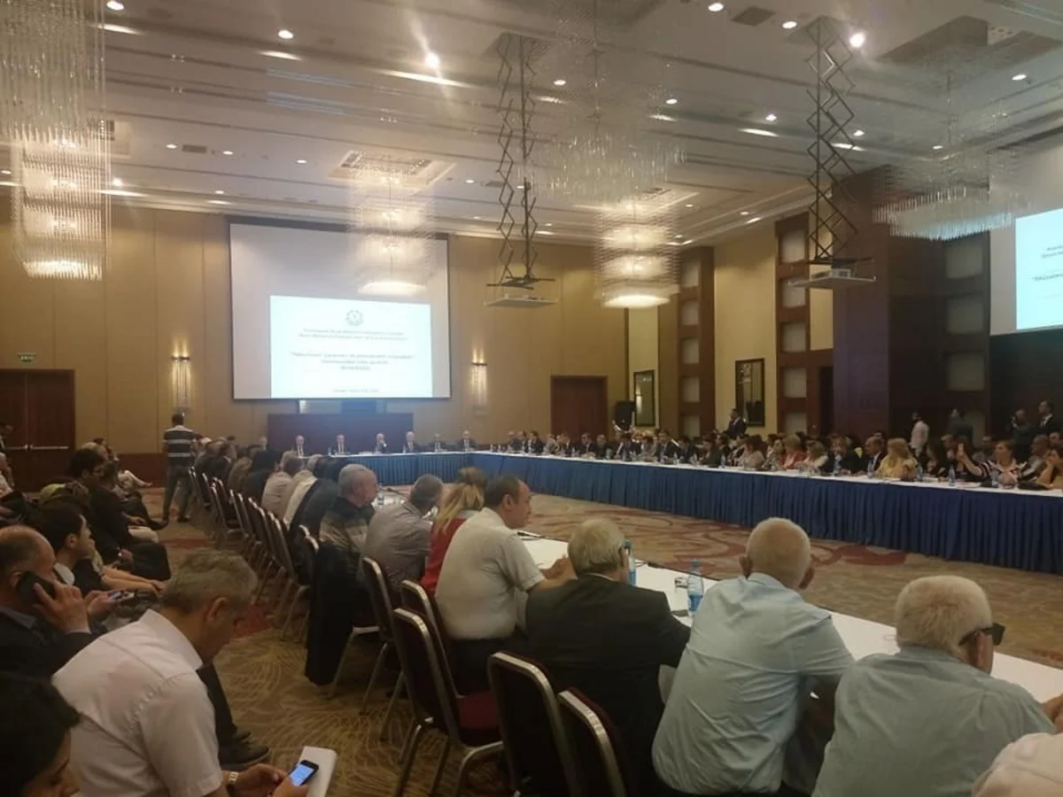 “Müsəlman Şərqində ilk demokratik respublika” adlı elmi-praktik konfrans keçirilib