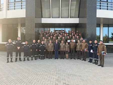 FHN-in beynəlxalq humanitar əməliyyatlarda fəaliyyəti mövzusunda tədbir keçirilib