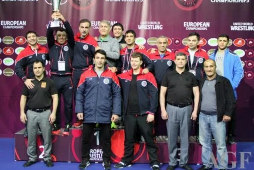 Azərbaycan millisi güləş üzrə Avropa çempionatını 8 medalla başa vurub