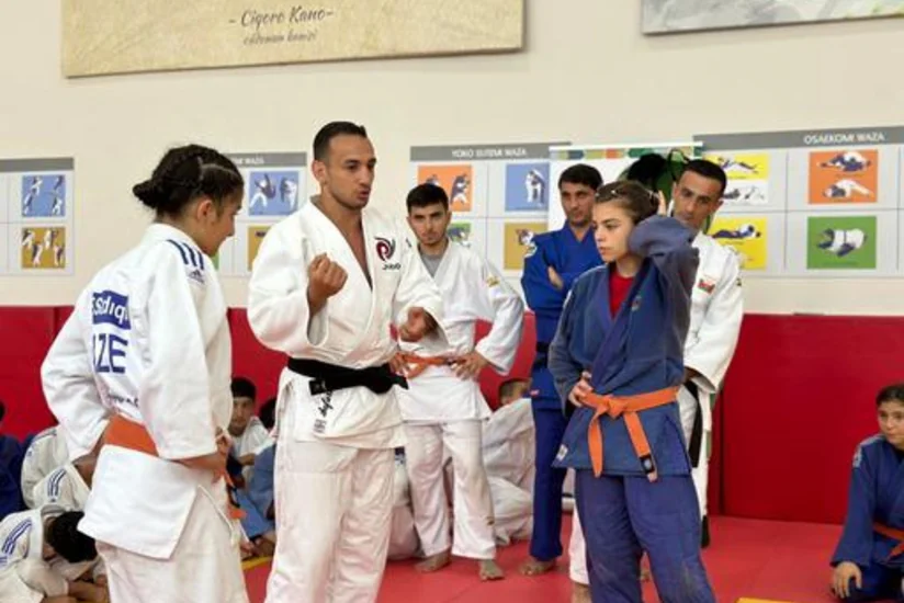 Dünya və Avropa çempionatlarının mükafatçısı Sabirabadda ustad dərsi keçib