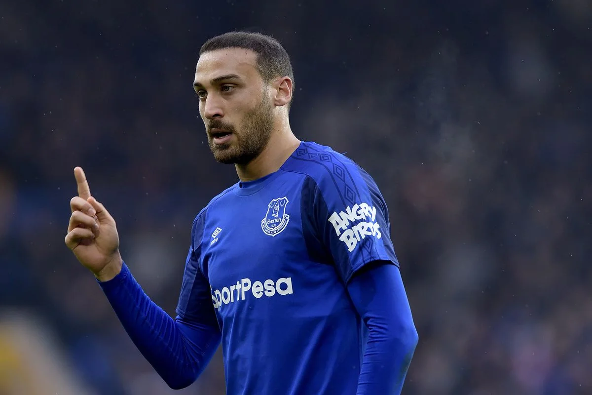 Türkiyə millisinin hücumçusu Evertondan ayrılır