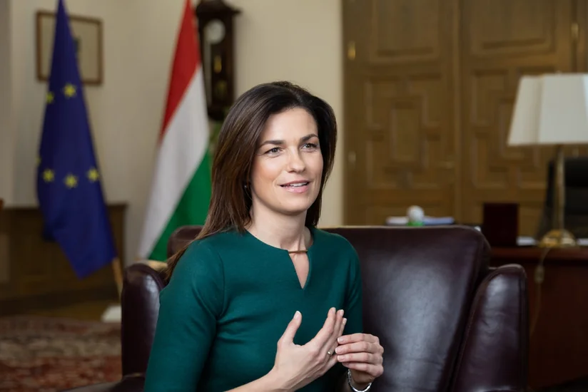 Глава Минюста Венгрии подала в отставку
