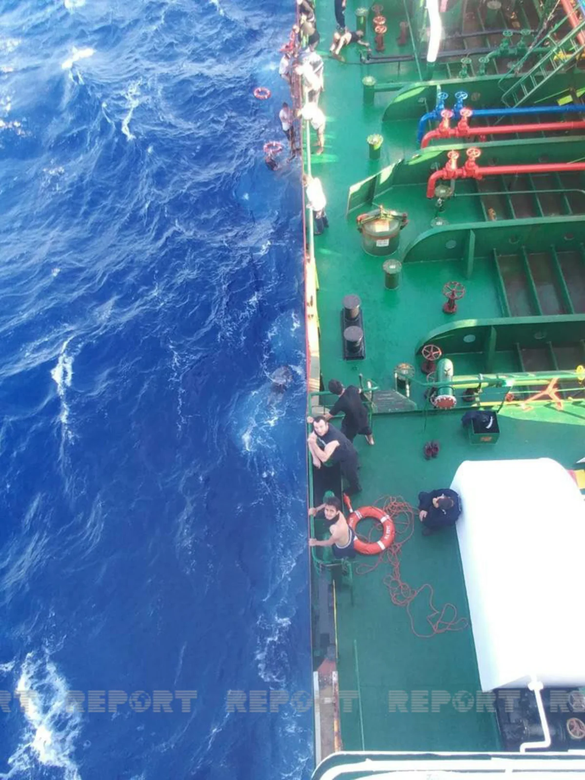 Kapitanı azərbaycanlı olan gəmi 32 suriyalı miqrantı xilas edib