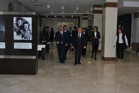 Mübariz Qurbanlı Biləsuvarda 16 vətəndaşın müraciətini dinləyib