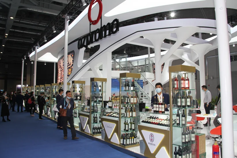 Azerbaijani products arouse great interest at international exhibition in China