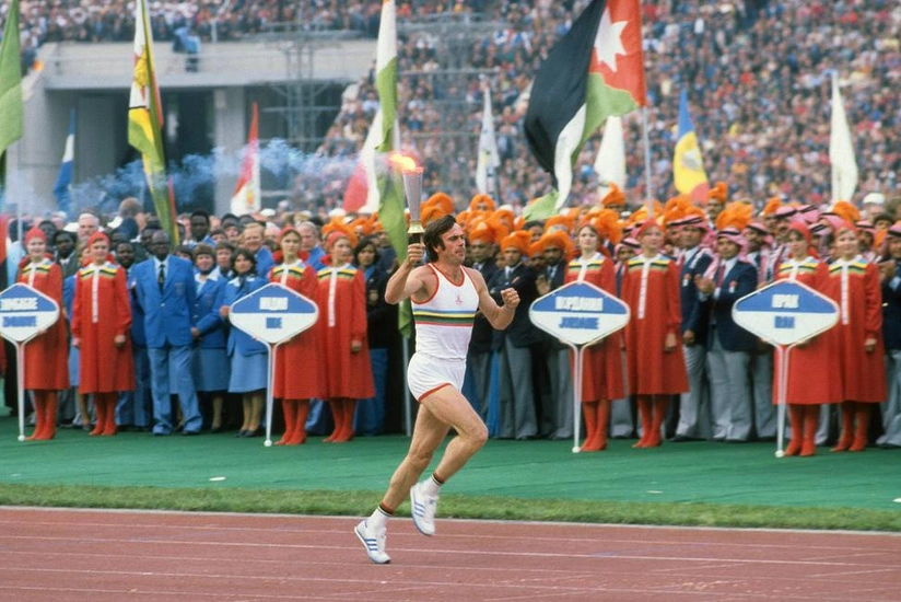 Üçqat olimpiya çempionu vəfat edib