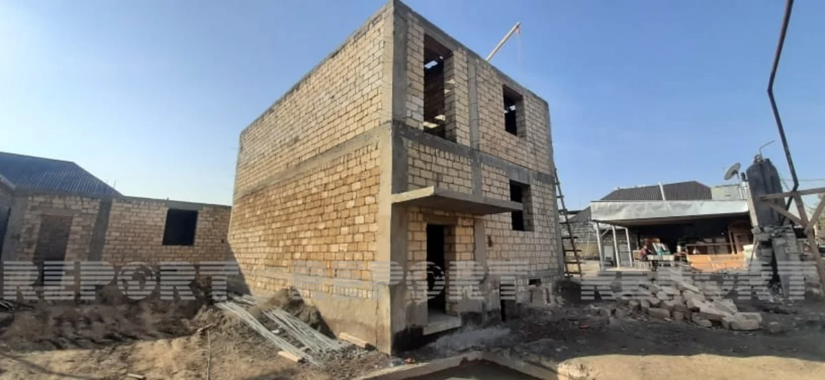 Vətən müharibəsində Gəncədə ermənilərin dağıtdığı ev yenidən inşa edilib