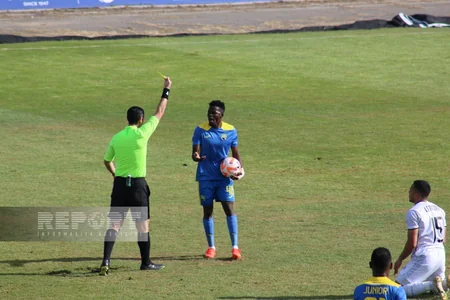 Premyer Liqa: Qarabağ Kəpəzlə heç-heçə edib