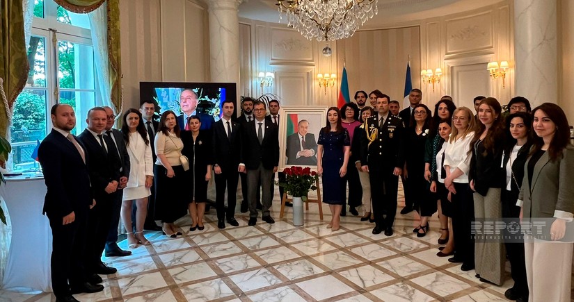 Ulu Öndərin xatirəsi Parisdə anılıb