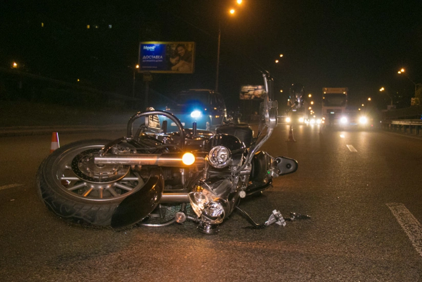 Yasamalda xanım piyadanı motosiklet vurdu