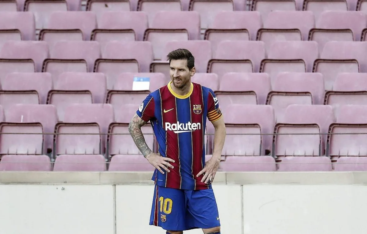 Messi Peleyə təşəkkür etdi