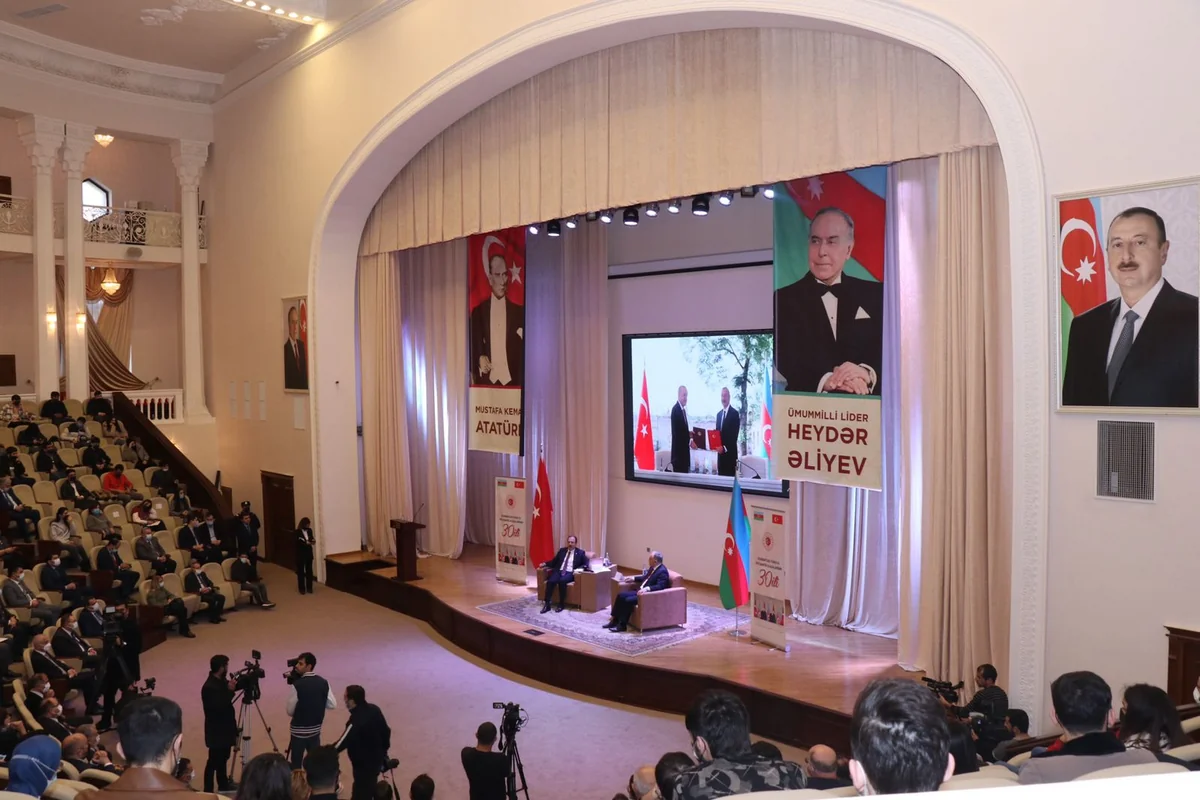 AzTU-da Azərbaycan-Türkiyə diplomatik münasibətlərinin 30 illiyi qeyd olunub