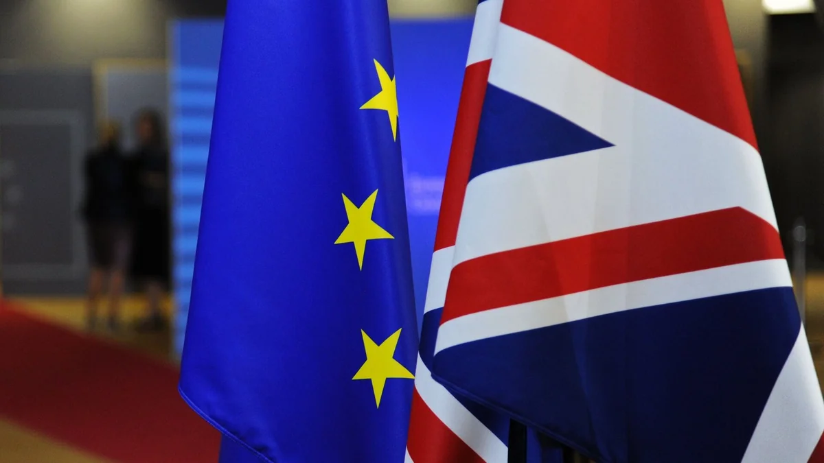 KİV: Britaniya Aİ ilə münasibətləri yaxşılaşdırmaq üçün ikitərəfli sammit keçirmək niyyətindədir