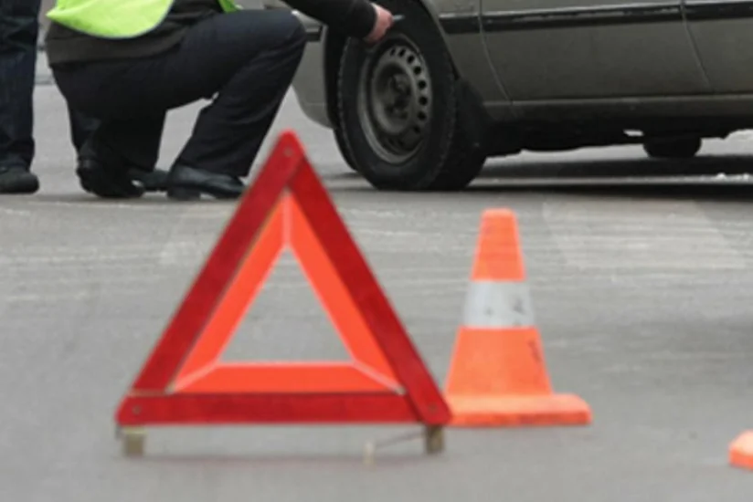 Bakıda avtomobillərin toqquşması zamanı iki piyada xəsarət alıb