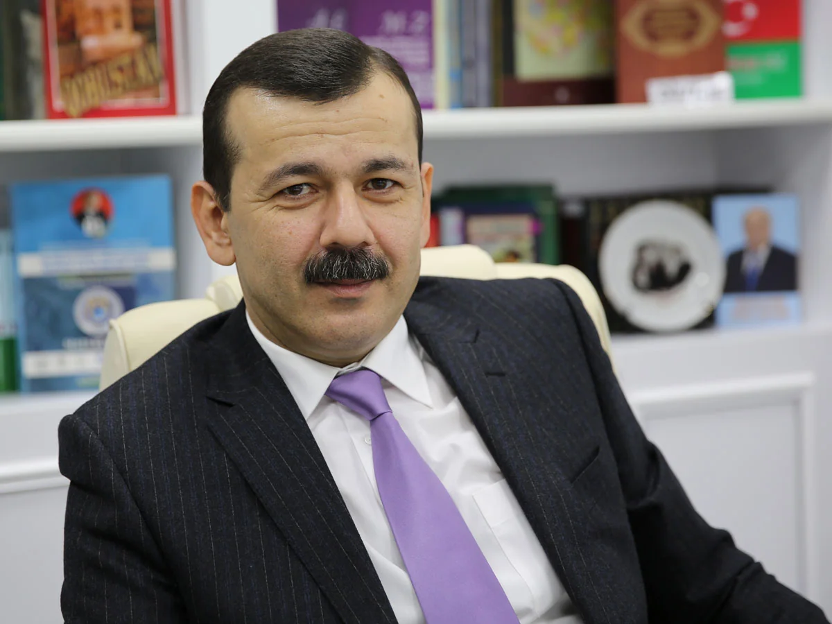 Ekspert: “Fransa parlamenti erməni diasporunun mətbəəsinə çevrilib”