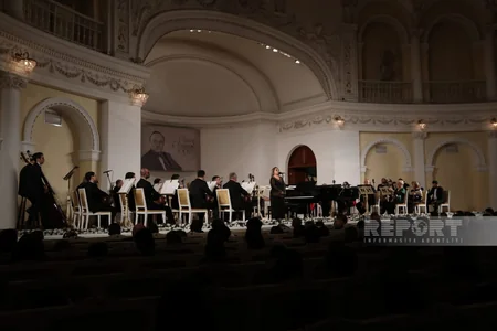 Filarmoniyada Fikrət Əmirovun 100 illik yubileyi ilə bağlı konsert proqramı keçirilib