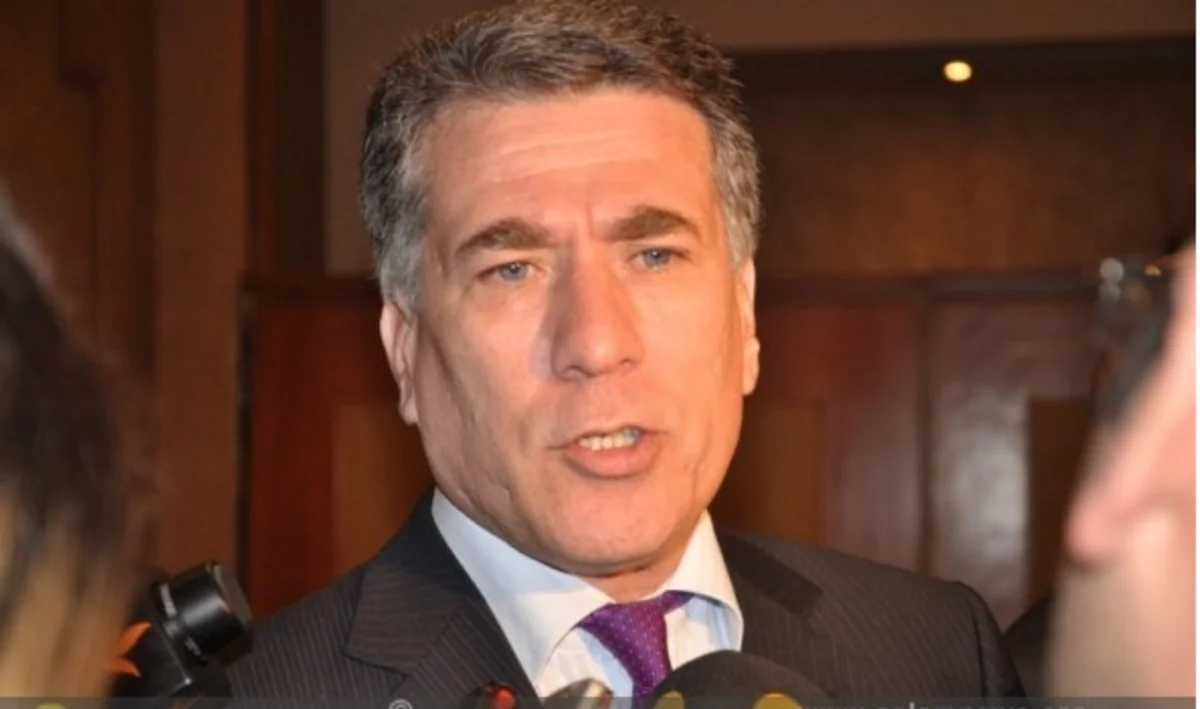 ​Ziyafət Əsgərov: “ATƏT-in Minsk qrupu həmsədrlərinin helikopterin neytral ərazidə vurulması ilə bağlı bəyanatı Azərbaycana qarşı təxribatdır”