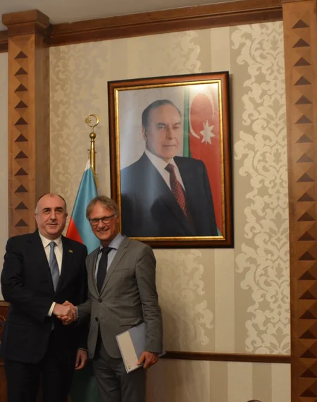 Elmar Məmmədyarov Almaniyanın Azərbaycana yeni təyin olunmuş səfirini qəbul edib