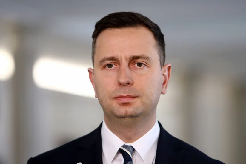 Польша ликвидировала комиссию по расследованию причин крушения самолета экс-президента