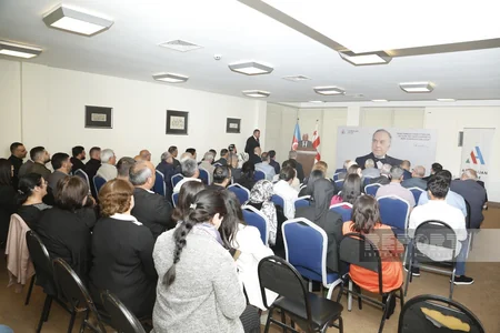 Gürcüstanda Azərbaycan Evinin təşəbbüsü ilə Heydər Əliyevin anadan olmasının 101-ci ildönümü qeyd edilib