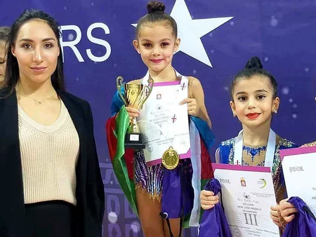 Bakı məktəbliləri erməni idmançılara qalib gələrək qızıl medal qazanıblar