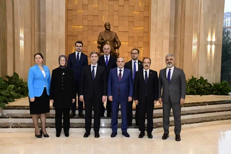 YAP ilə AK Partinin nümayəndələri arasında görüş keçirilib