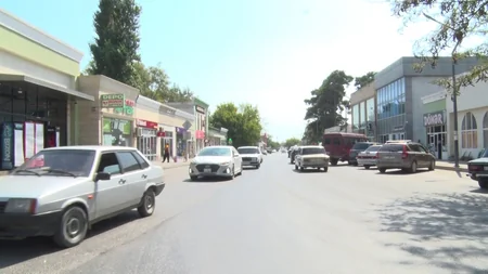 Xudat şəhərində velosiped zolaqları salınır