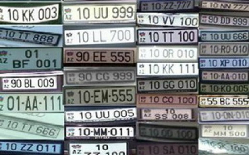 Five persons attempting illegally to sell license plates detained