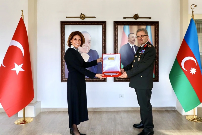 Дивизионный генерал Турции посетил Консульство Азербайджана в Стамбуле