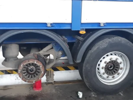 İrandan Avropa ölkələrinə aparılan 110 kq-dan çox heroin Azərbaycanda saxlanılıb