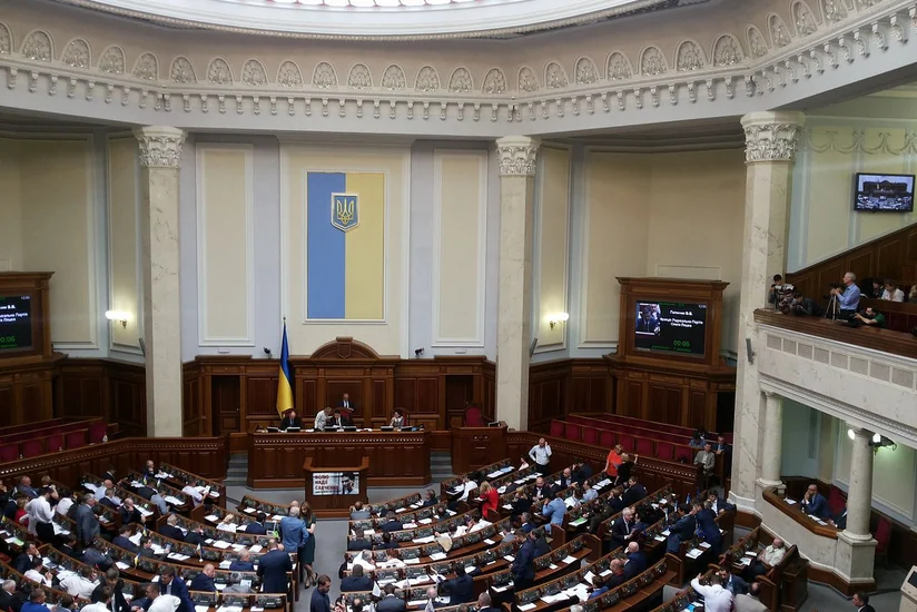 Верховная Рада Украины одобрила отставку главы Минобороны