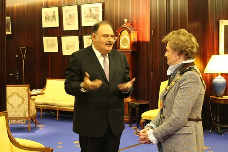 Azerbaijani Ambassador to UK discussed possibilities for exchange of local government experience