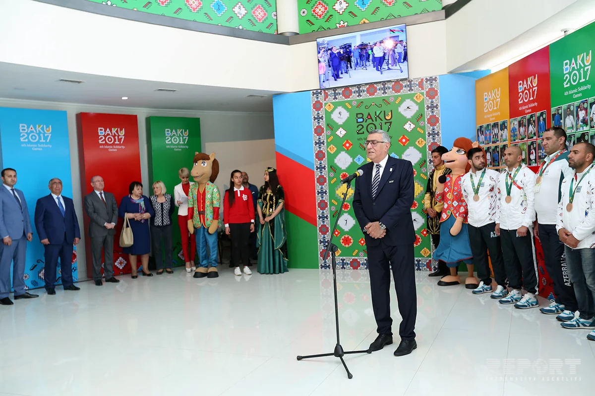 İslamiadanın VII yarış günündə medal qazanan idmançılarla görüş keçirilib