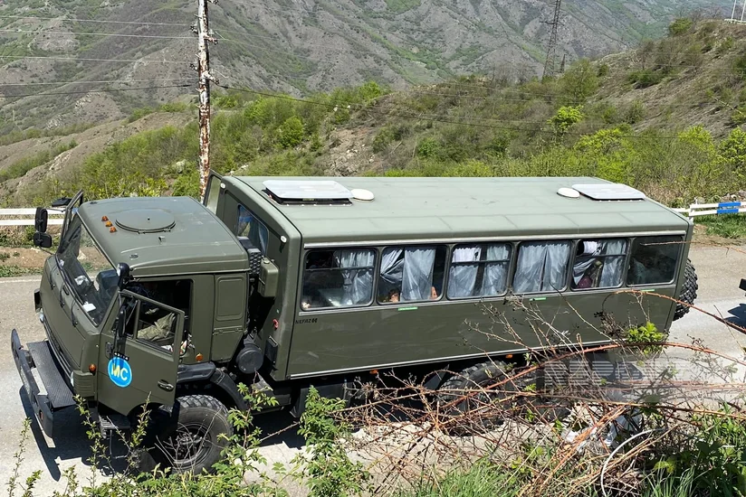 По дороге Ханкенди-Лачын беспрепятственно проехали автомобили миротворцев
