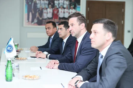 Azərbaycan Voleybol Federasiyası və CEV rəsmiləri milli üzvləri ilə görüşüblər