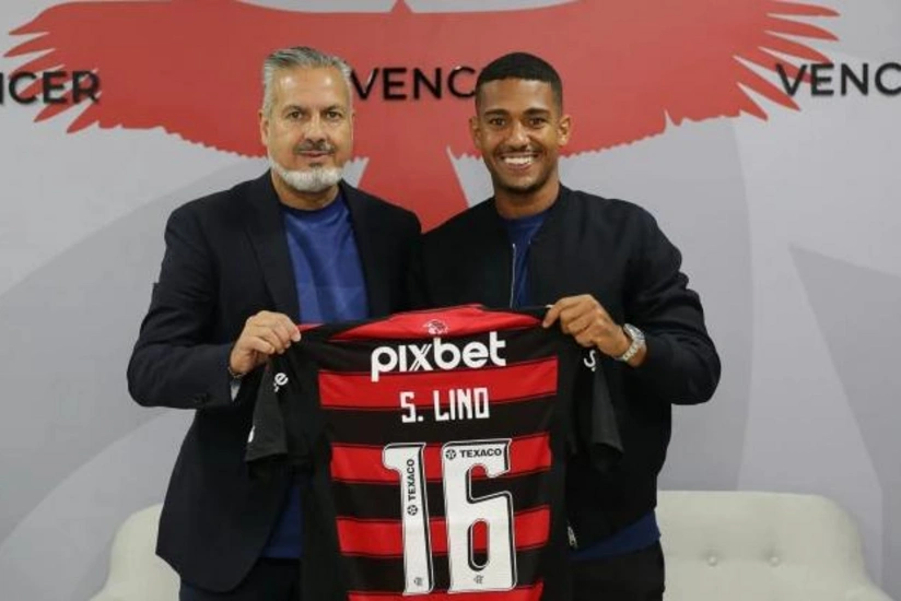 Atletiko yarımmüdafiəçisini Braziliya klubuna satıb