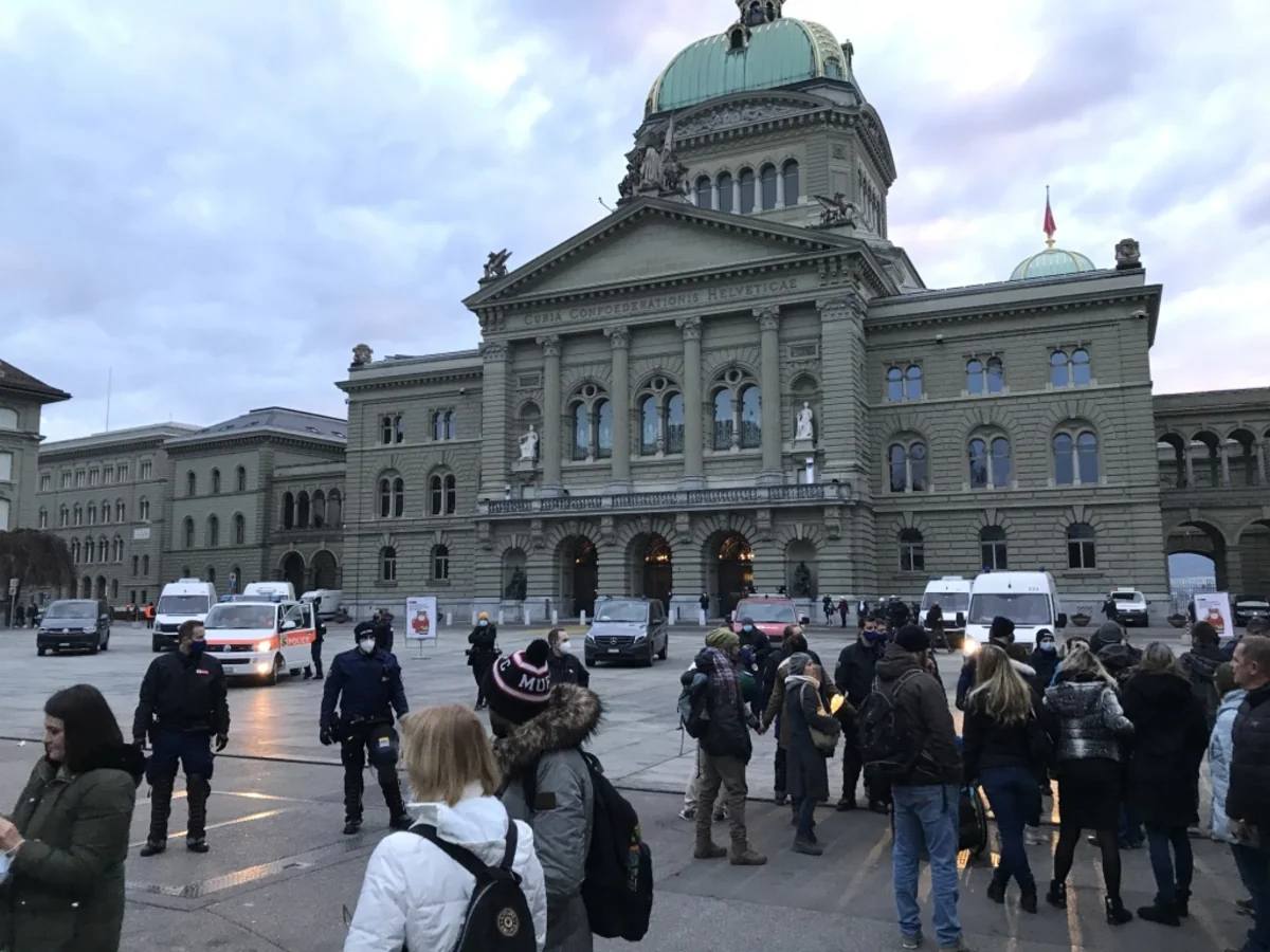 İsveçrədə COVID-19-un ən təhlükəli növü aşkarlandı