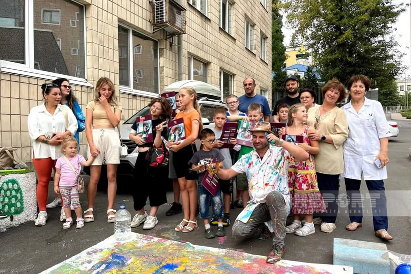 Azerbaijani artist presents art project in Ukraine – VIDEO