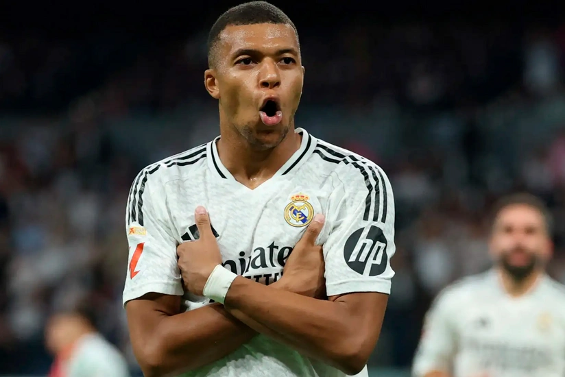 Mbappe sentyabr ayı üçün Realın ən yaxşı futbolçusu seçilib