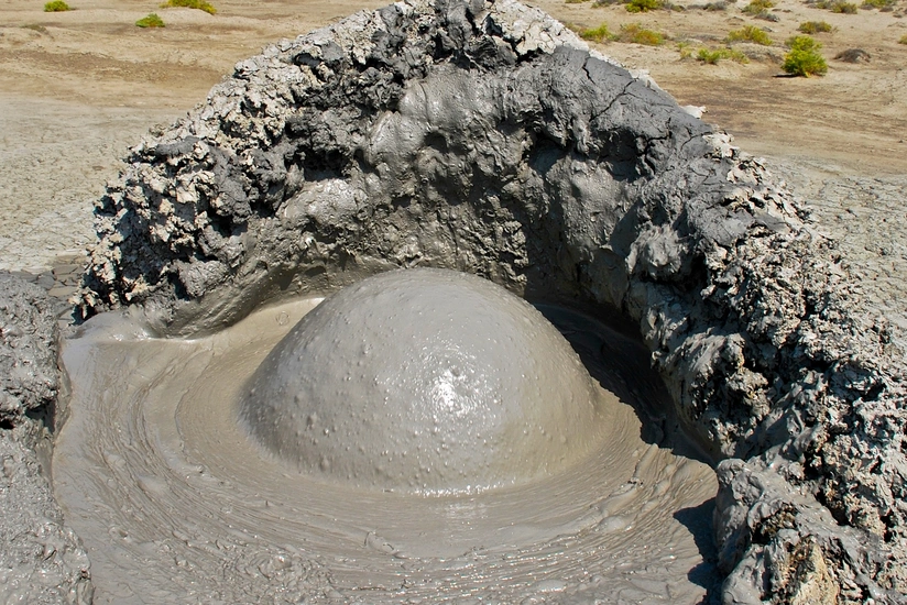 На территории грязевых вулканов Гобустана построят туристический комплекс