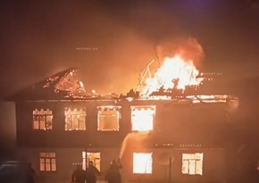 Bakıda 4 otaqlı ev tamamilə yanıb