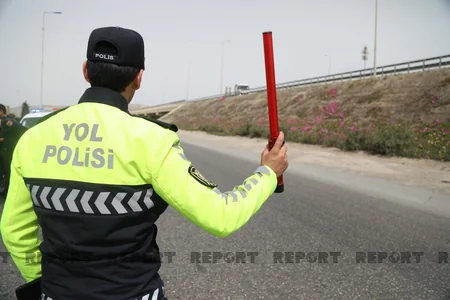 Bakıda avtomobillərin qeyri-qanuni parklanması ilə bağlı reyd keçirilib