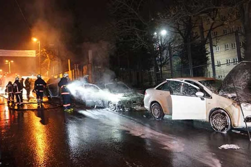 Fransada Yeni il gecəsində 650 avtomobilin yandırılmasına görə 454 nəfər saxlanılıb