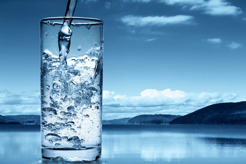 Диетолог развеял популярные мифы об употреблении воды